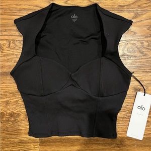 Alo Yoga Ribbed Sweetheart Crop Top - Medium
